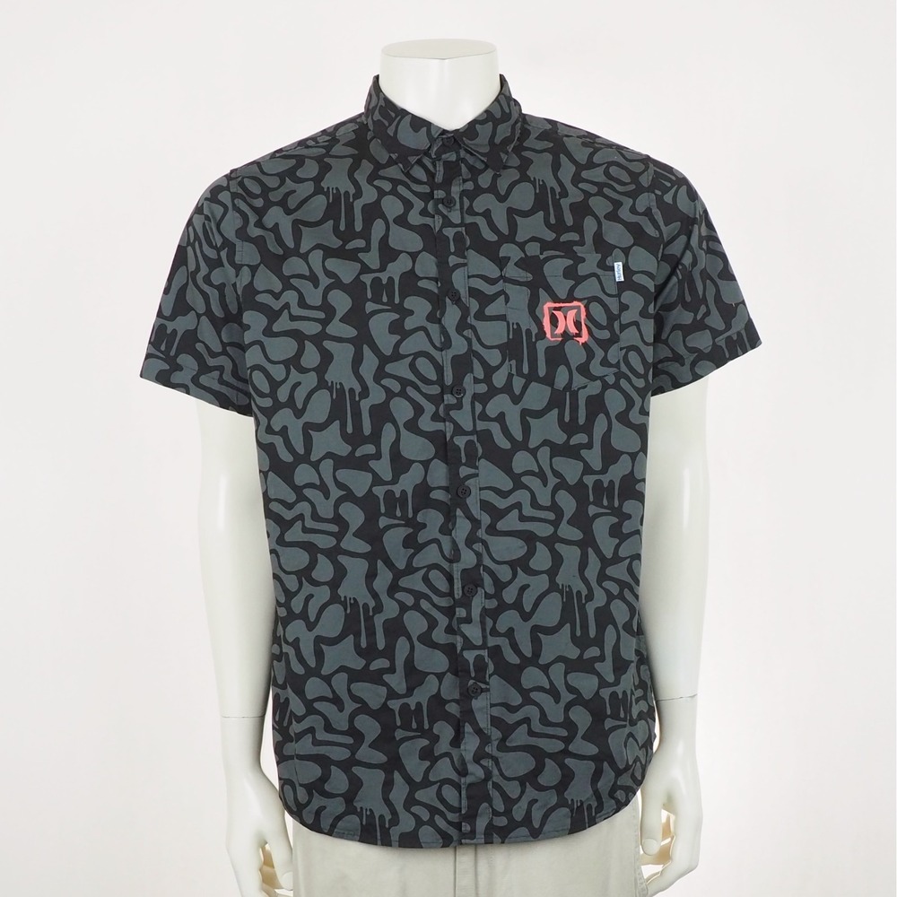Hurley Button Down Shirt Mens Medium Black Print Stretch Fit Cotton Blend Casual